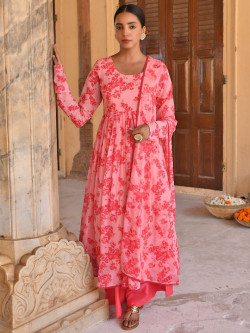 Women Peach Georgette Floral Print Kurta with Flared Palazzo and Dupatta