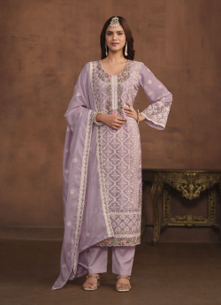 Lilac Organza Thread-Work Ramadan Special Plus-Size Salwar Kameez